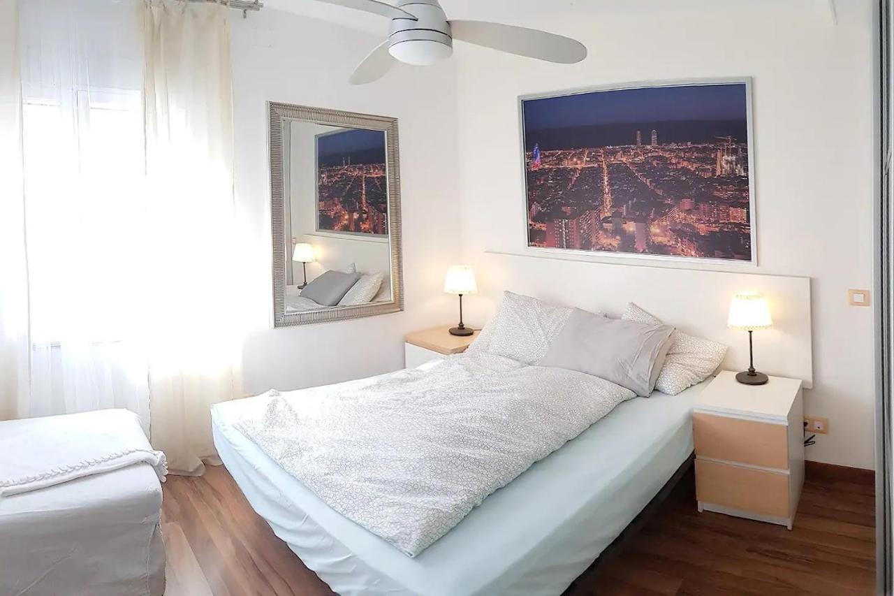 Apartmán Apto. Luminoso-6Pax-Wifi-15'/Tren Plaza Catalunya Sant Adria de Besos Exteriér fotografie