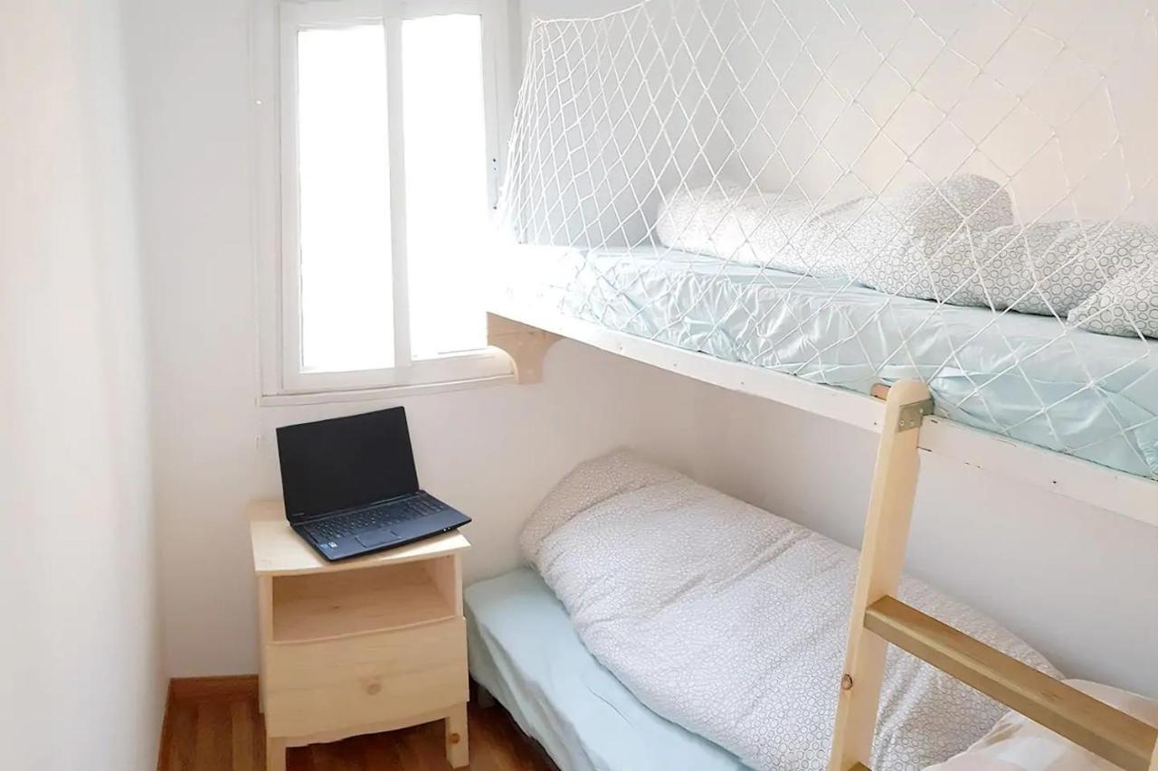 Apartmán Apto. Luminoso-6Pax-Wifi-15'/Tren Plaza Catalunya Sant Adria de Besos Exteriér fotografie